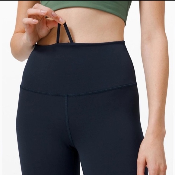 NWT Lululemon Wunder train HR crop 21" 6 blue - Picture 5 of 6